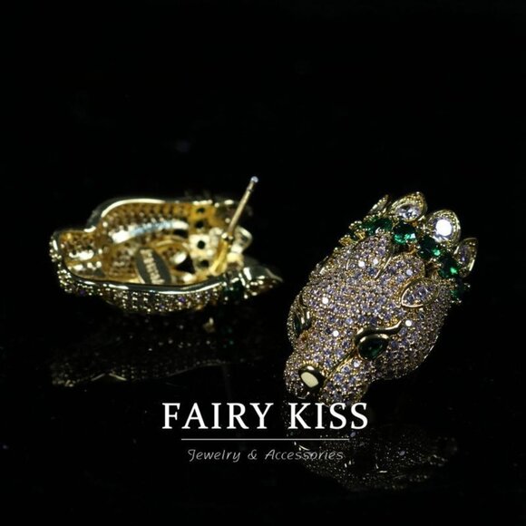 French Retro Pave Animal Head Necklace & Studs - Picture 6 of 7